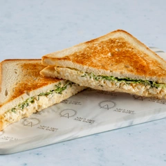 Egg Mayonnaise Cress in White Toast 